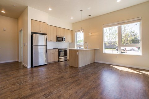 Meritage West Apartment Homes in Boise, Idaho Kitchen with Large Windows